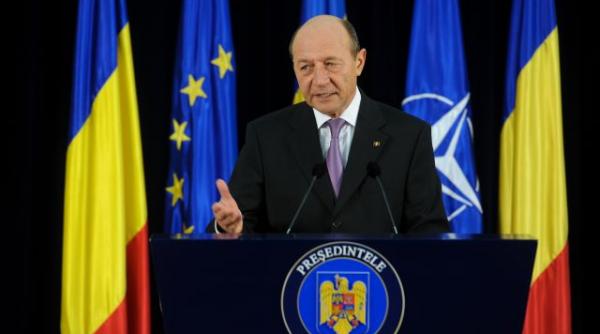 basescu face declaratii la ora 15 30