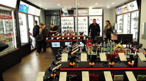 piata foto din romania scadere drastica si in acest an 30