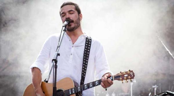 vita de vie sarbatoreste 15 ani de fenomental