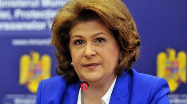 pensiile cresc cu 5 din 2015 indemnizatiile pentru persoanele cu handicap vor fi majorate cu 16