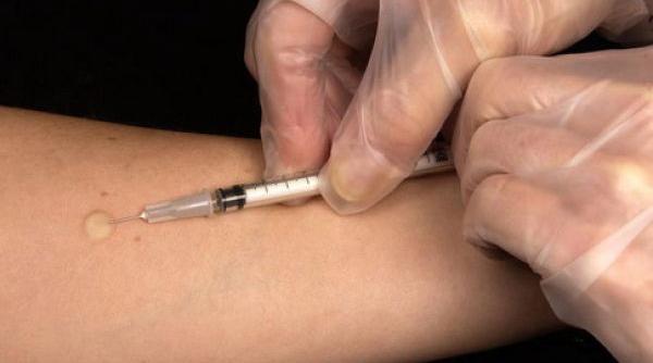 150 de elevi testati dupa ce o profesoara din baia mare a fost diagnosticata cu tuberculoza