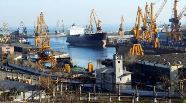 ccr legea de transmitere gratuita de actiuni la portul constanta catre consiliul local constanta neconstitutionala