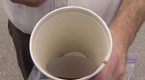 video ce gre o enie a putut gasi in cafeaua pe care tocmai o bause era mort