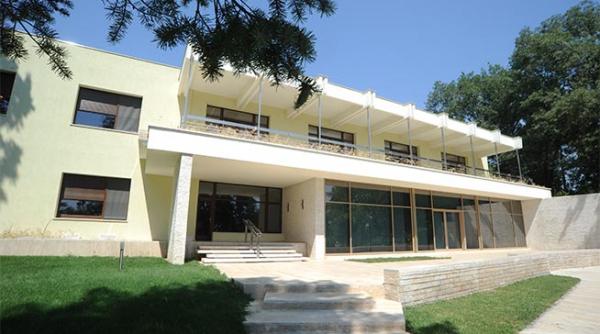 basescu a cerut locuinta de protocol