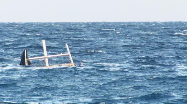 un avion cipriot de mici dimensiuni s a prabusit in marea mediterana doua persoane si au pierdut viata in accident