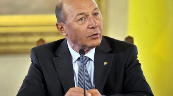 basescu despre dosarul microsoft dna nu poate actiona sezonier merge ca buldozerul inainte