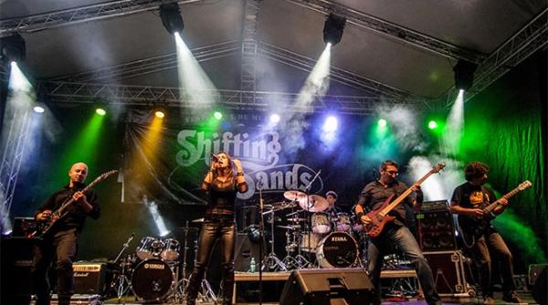 shifting sands are doua recitaluri in bucuresti