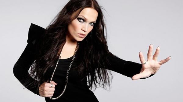tarja aduce noul album la bucuresti