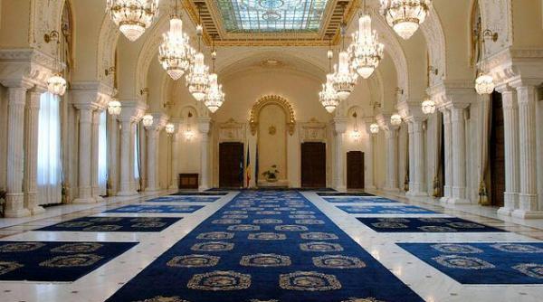 constitu ia este pre edintele cel mai puternic om din romania