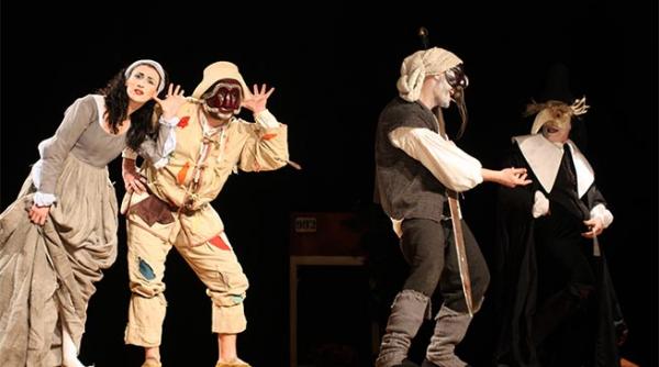 si iar masti europene la masca