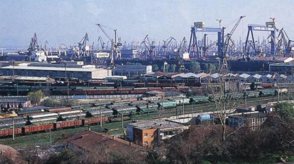 produc ia industriala a crescut cu 7 4 in primele noua luni din 2014