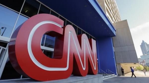 cnn isi inceteaza emisia in rusia
