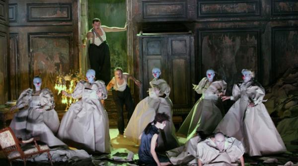 spectacolul lui silviu purcarete o furtuna se joaca la tel aviv