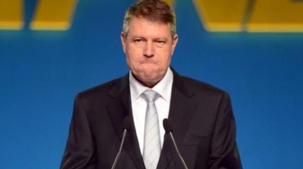 klaus iohannis un scriitor in cautarea propriului personaj