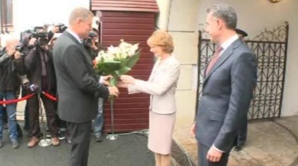 iohannis ia pranzul cu regele mihai i la palatul elisabeta