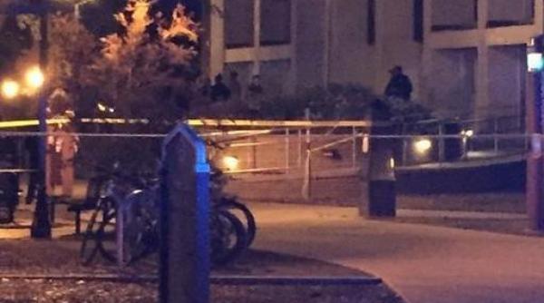 atac armat in campusul universitatii din florida cel putin doua persoane au fost ranite