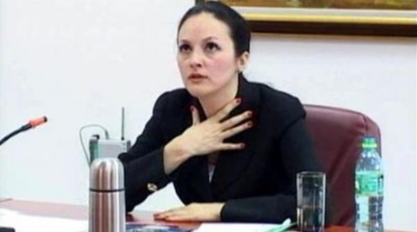 alina bica dusa in instanta cu propunere de arest la domiciliu