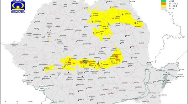 traseele montane din masivul bucegi inchise harta cu grosimea stratului de zapada in romania