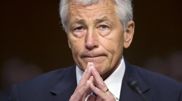 ministrul american al apararii a demisionat hagel va ramane in functia de sef al pentagonului pana la numirea unui succesor