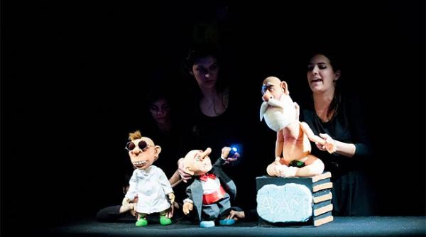 curajul de a veni in fata publicului mic