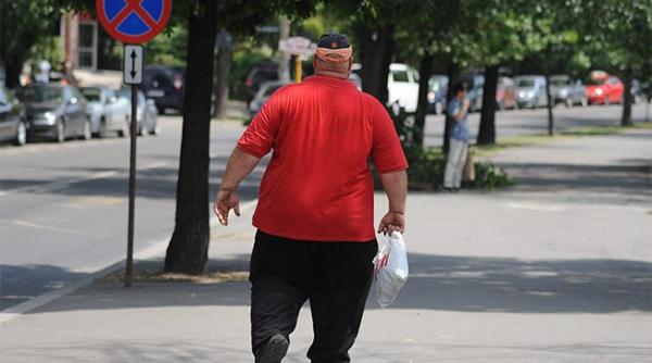 500 000 de cancere anual de la obezitate