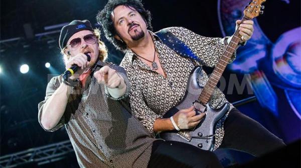 legendarul grup toto vine pentru prima data in romania