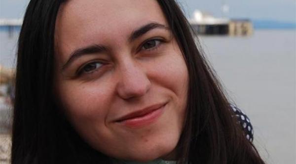 romanca premiata de facebook