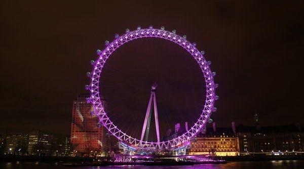 inexplicabil un sunet puternic s a facut auzit in toate col urile marii britanii video