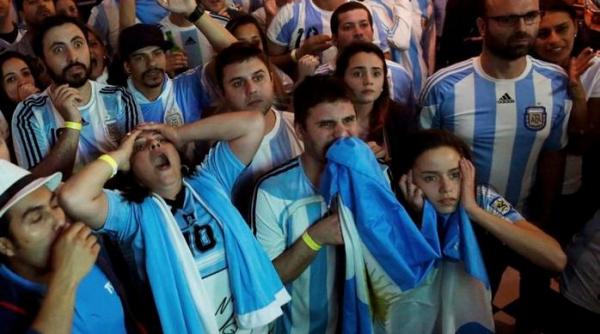 incident paranormal surprins de camerele de luat vederi in argentina expertii in ezoterism au o ipoteza uluitoare video