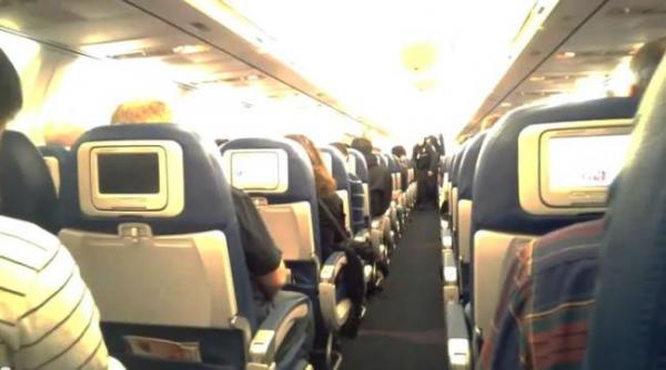 preferi locurile de langa culoar in avion esti primul care se imbolnaveste