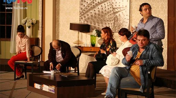 ultimul spectacol toc toc din stagiune