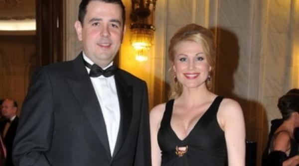 sotul cantaretei cristina rus milionarul dragos bilteanu retinut in dosarul de delapidare a sif urilor