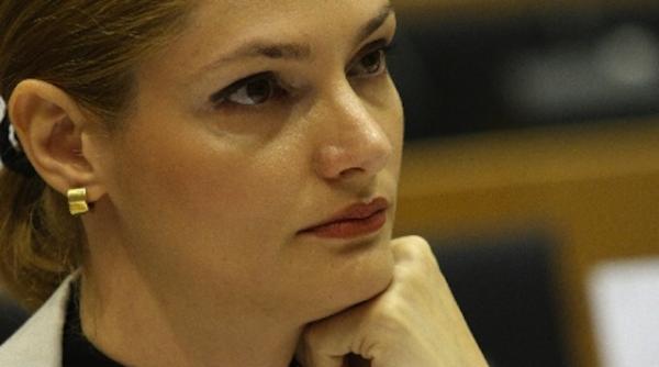 ramona manescu audiata de procurori in dosarul accidentului aviatic din apuseni