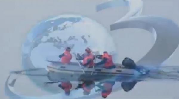 imagini cu interventia salvatorilor dupa prabusirea elicopterului smurd in lacul siutghiol