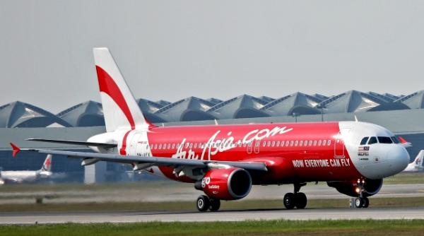 mail ul necitit le a salvat via a o familie de 10 persoane nu s a imbarcat in avionul airasia disparut deasupra indoneziei