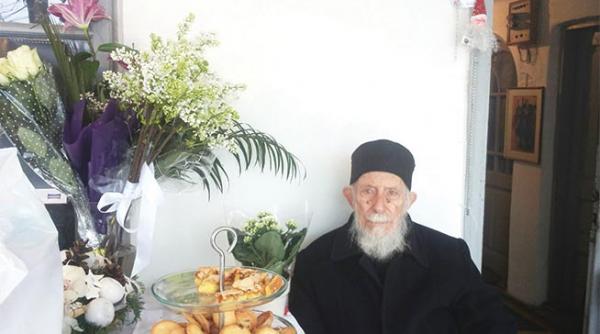 parintele nicanor lemne zilele omului in mainile domnului el le da el le ia