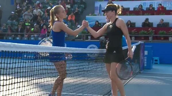 simona halep in semifinalele de la shenzhen romanca a invins o sarboaica aleksandra krunic in doua seturi