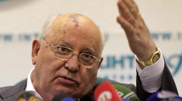 gorbaciov se poate ajunge si la un conflict nuclear in urma tensiunii rusia europa