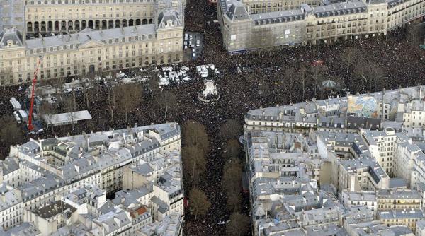 paris capitala lumii maree umana impotriva terorismului fara precedent in franta indoliata