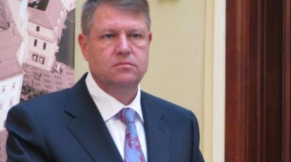 presedintele romaniei ora 10 00 la catedrala luterana din sibiu ora 16 00 la marsul solidaritatii de la paris