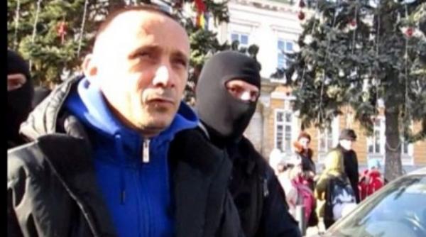 adjunctul sefului politiei ramnicu valcea arestat pentru 30 de zile gabriel popa ar fi acuzat de divulgarea de date confidentiale unui clan interlop