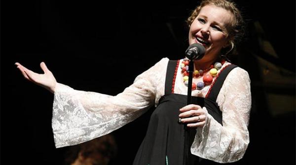 astazi e ziua ta tania popa