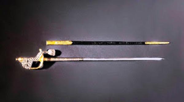 sabia tarului alexandru al iii lea s a vandut la licita ie cu aproape un sfert de milion de euro