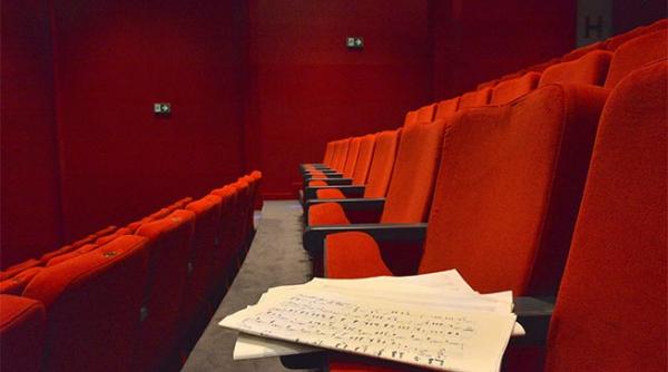 opereta se muta in noul sediu