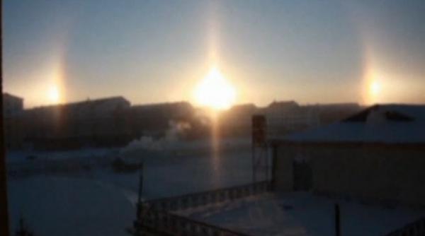 video au aparut trei sori pe cer sa ne inspaimantam