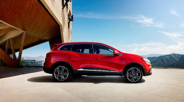 renault lanseaza kajdar primul sau crossover din segmentul c
