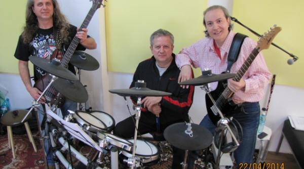 azi e ziua ta mircea romcescu