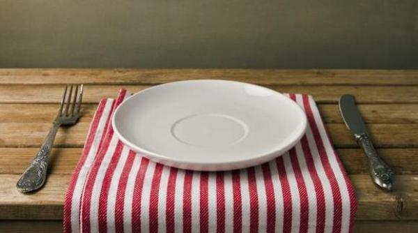 cea mai revolutionara metoda de slabit dieta 5 2 inventata de doi jurnalisti