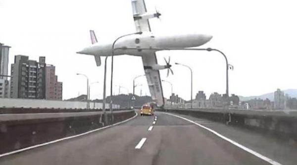 tragedia aviatica din taiwan motoarele avionului prabusit erau oprite in momentul accidentului