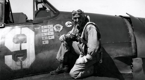 alex vraciu indestructibilul nytimes despre eroul de origine romana al celui de al doilea razboi mondial